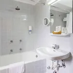 Отель Snoe Канданчу