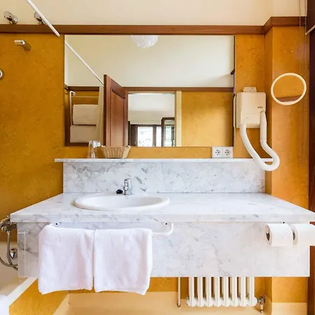 Snoe Hotel 3*