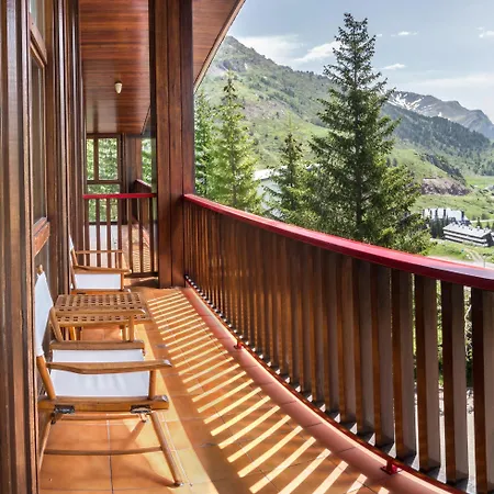 Snoe Hotel